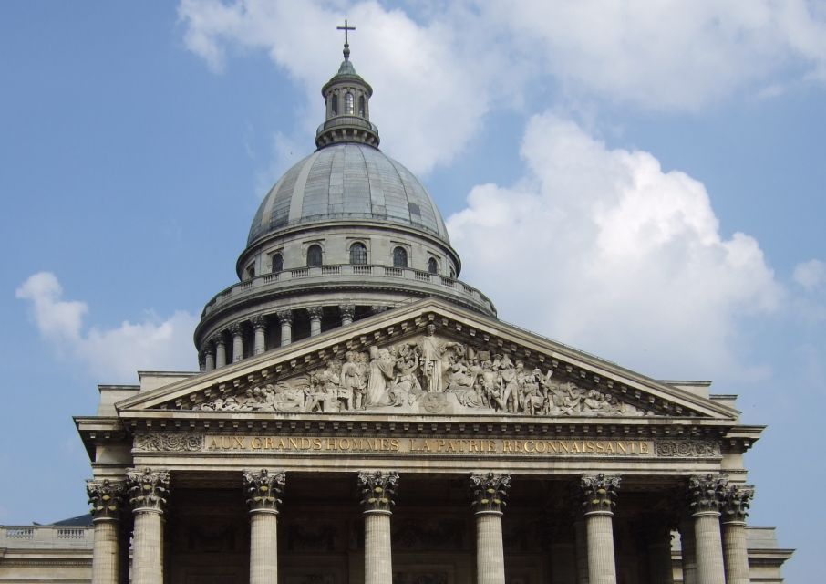 All Inclusive Private Car Tour of Paris - Pickup, Private Minivan, and the Comfort Advantage