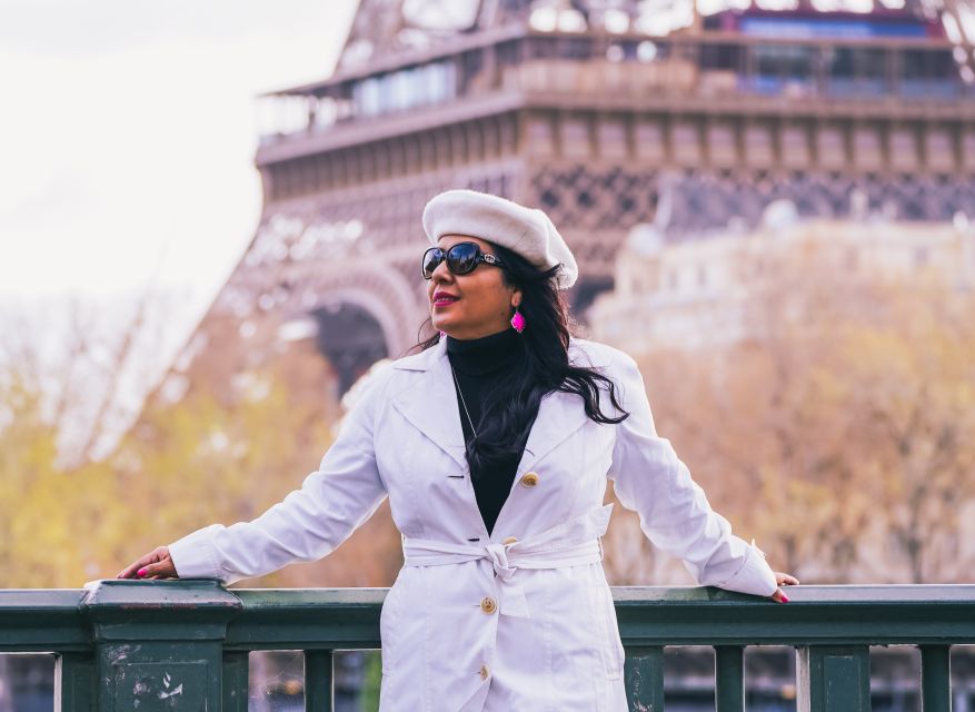 Amazing photo session in Paris - Why This 30-Minute Eiffel Tower Photo Walk Works So Well