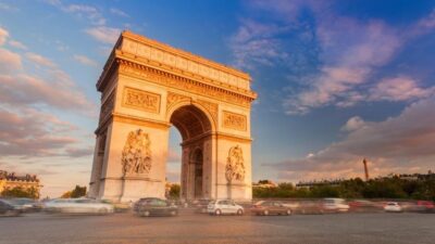 Arc de Triomphe Rooftop: Unveil History & Breathtaking Views - The 30-minute outside history talk that actually helps