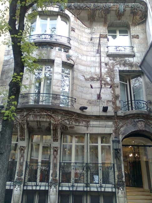 Art nouveau Paris tour - Meeting at Franprix: fast start, easy finish