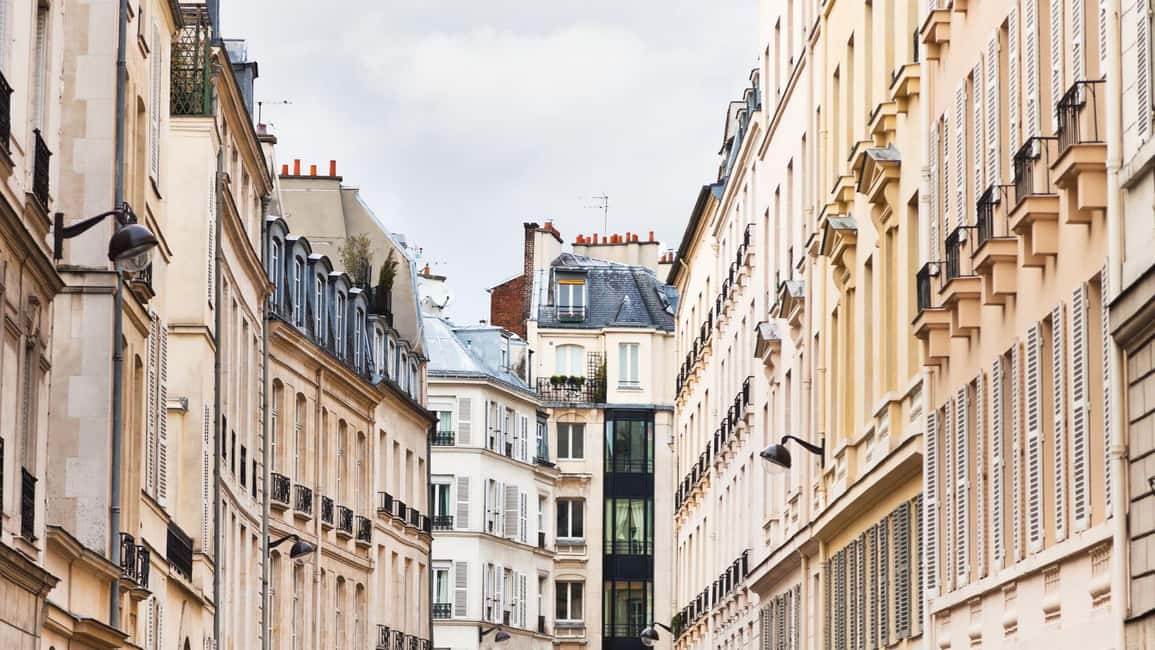 Best of Paris: Private Walking Tour with Local - Comfort and practical tips for a 2–6 hour Paris walk