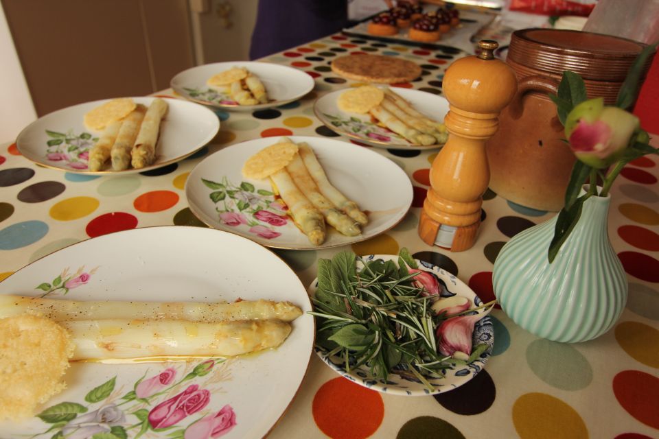 Cooking Class with a Parisian Chef - Group Size, Language, and How Comfortable You’ll Feel