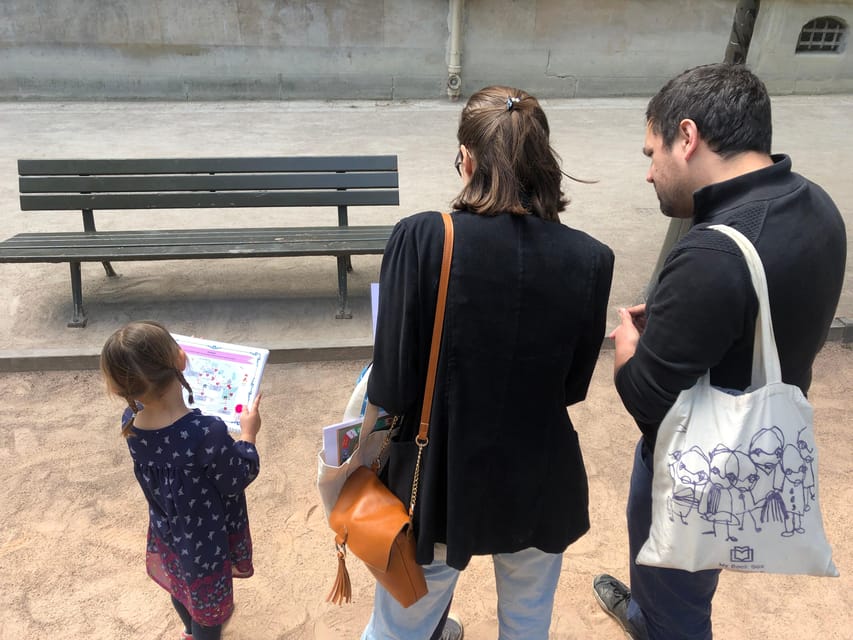 Discover the Marais (:) An Outdoor Detective Adventure - Key points to know before you go