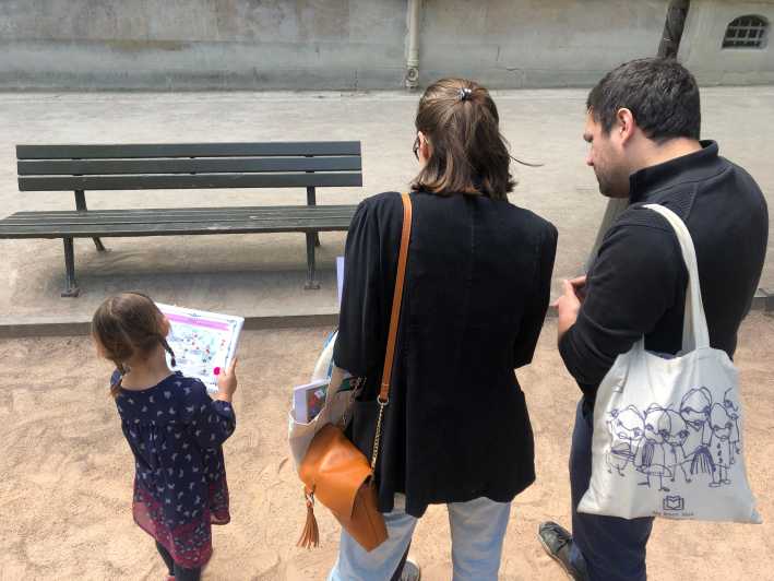 Discover the Marais (:) An Outdoor Detective Adventure - The Marais meets a street-level mystery game