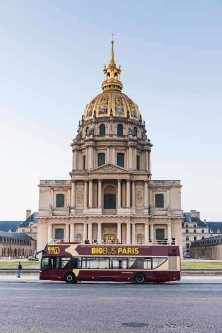 Disneyland Paris: Bus Sightseeing Tour in Paris - Meeting your bus: the MAGIC WAYS team and the pickup point