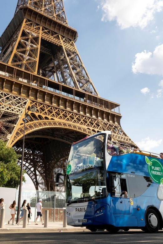 Disneyland Paris: Bus Sightseeing Tour in Paris - Timing stress: the small details that can make or break the day