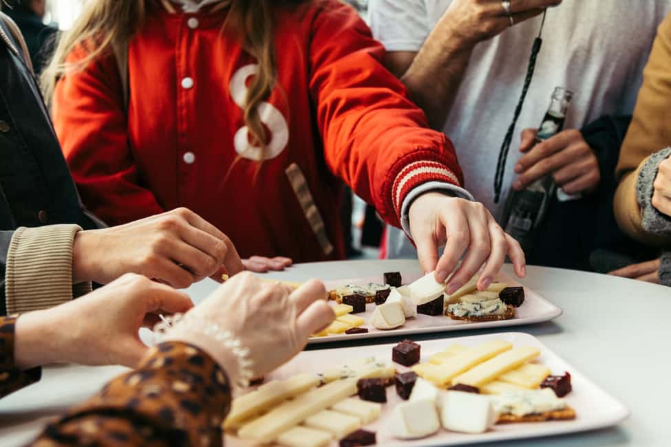 Eating Paris: Le Marais Food & Wine - French pastries in Paris: why this sweet stop is worth your calories