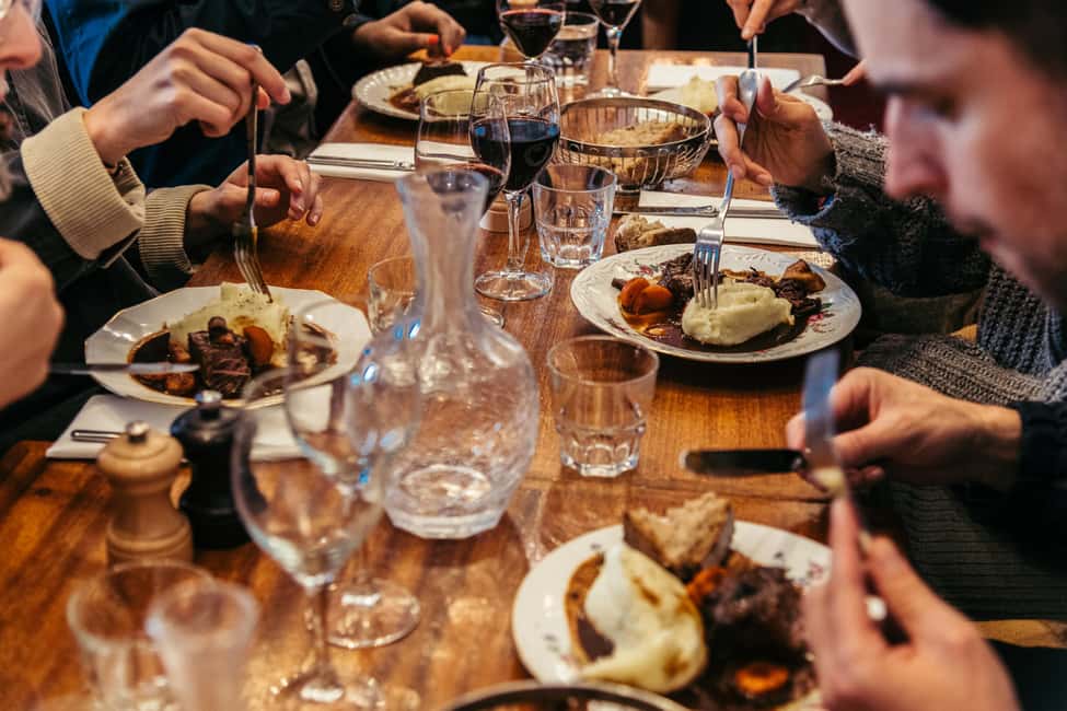 Eating Paris: Le Marais Food & Wine - Chocolate and local classics: the Le Marais story between stops