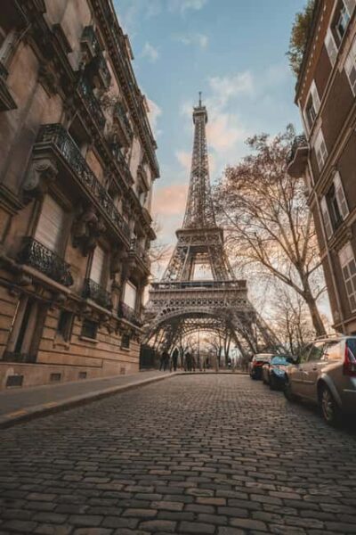 Eiffel Tower Reserved Access with Photoshoot stops - Photo-stop walking: Seine angles that actually help your pictures