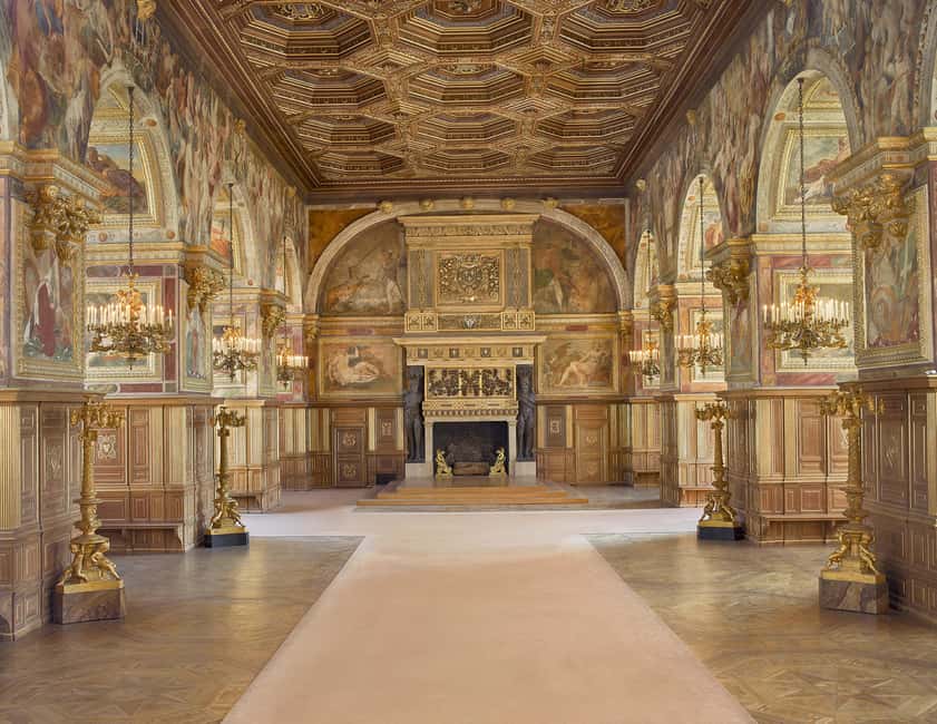 Fontainebleau : Horse-riding, Gastronomy & Château - Why Fontainebleau feels different from a standard Paris day trip