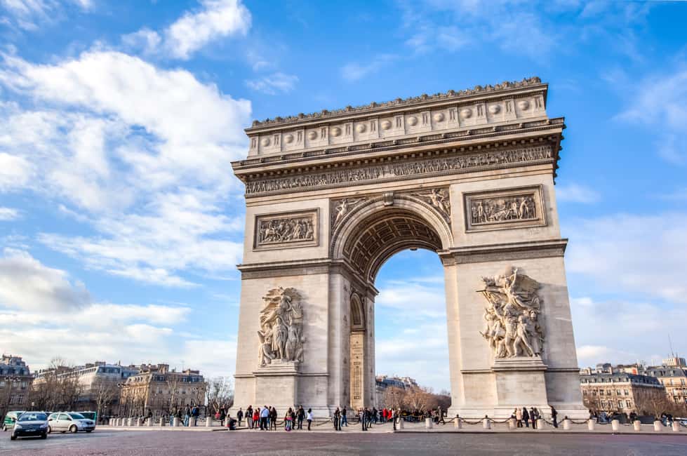 From Le Havre: Private Full-Day Trip to Paris - Eiffel Tower stop: 90 minutes that let you do more than snap photos