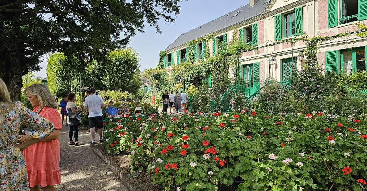 From Paris: Auvers-sur-Oise & Giverny Excursion - Auvers-sur-Oise First: Van Gogh’s Room at Auberge de Ravoux (Room No 5)