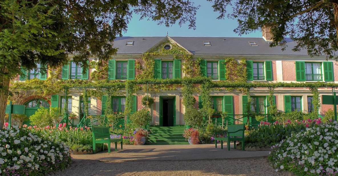 From Paris: Giverny and Versailles Private Full-Day Trip - Private door-to-door transport from Paris