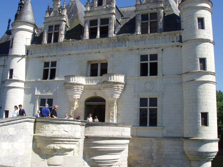 From Paris: Loire Valley Castles Full-Day Tour with Lunch - Price and Value: Is $382 Worth It?