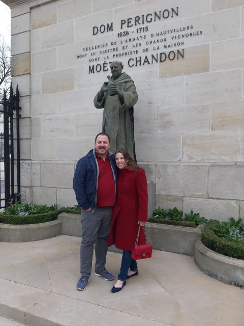 From Paris: Private Champagne Tour, Tastings at Moet&Chandon - Lunch in Hautvillers: what you get, what you don’t, and how to use the time