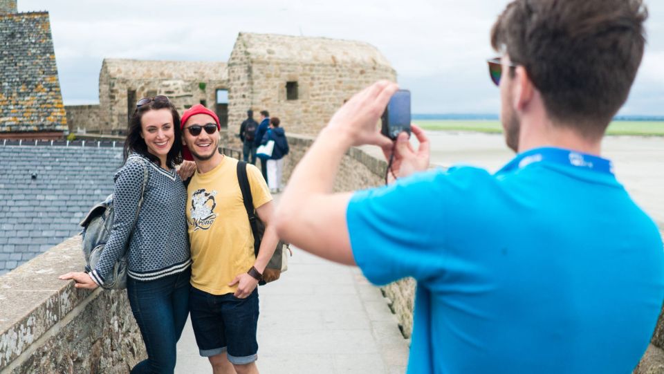 From Paris: Small-Group Mont St Michel Tour & Cider Tasting - How the guide shapes the day: legends, pacing, and avoiding slowdowns
