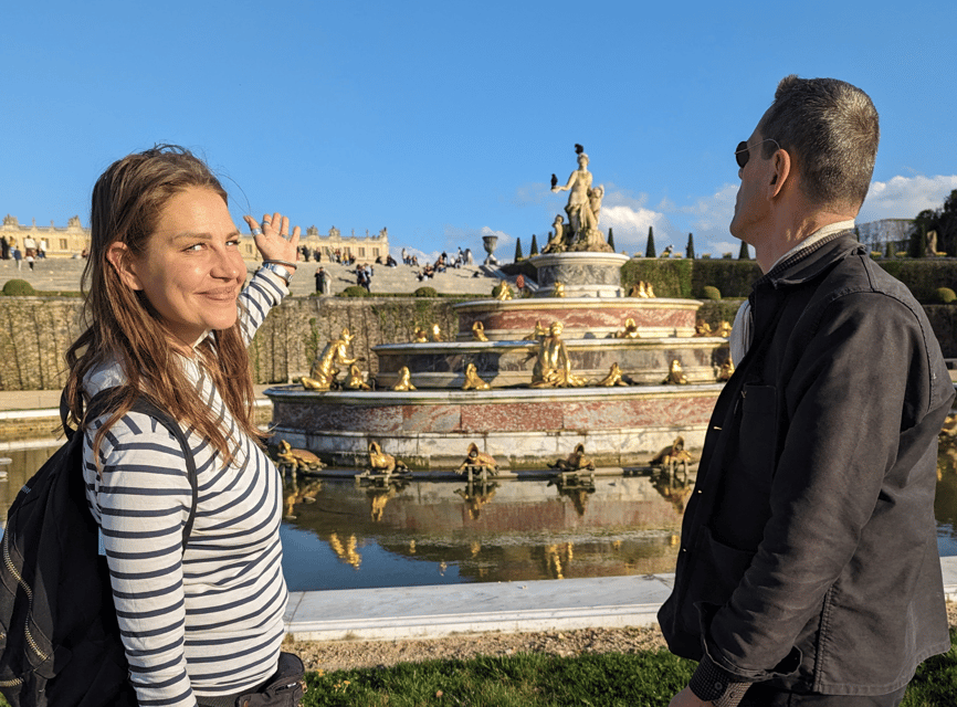 From Paris: Versailles Palace & Garden with Golf Cart - Entering Versailles the smart way: Royal Courtyard to the big rooms