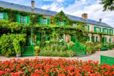 Giverny: Monet's House and Gardens Guided Tour - Where You Meet: Les Nymphéas and Finding Your Guide Fast