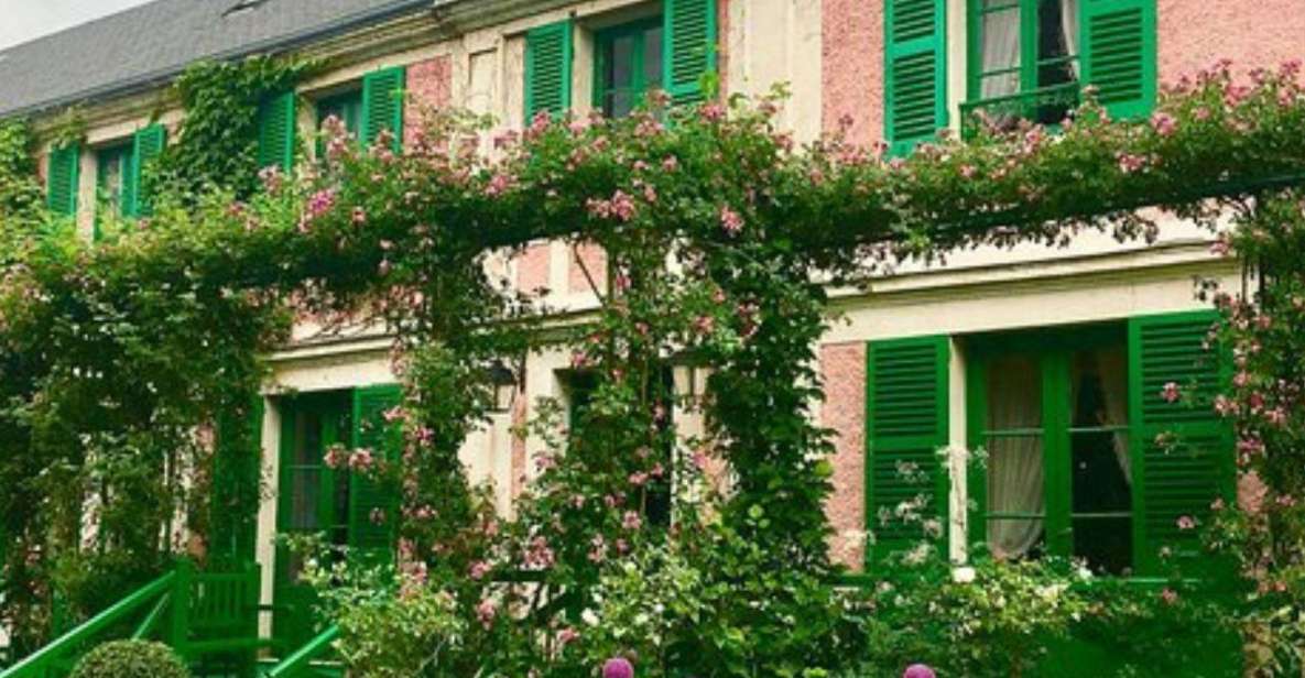 Giverny : Monet's house & Gardens Private tour from Paris - Walking Through Monet’s House: What a Licensed Guide Helps You See