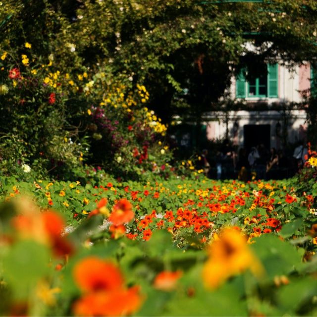 Giverny : Monet's house & Gardens Private tour from Paris - Should You Book This Monet’s Giverny Private Tour?