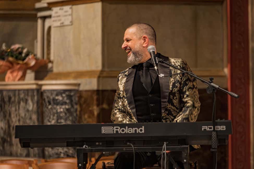 GOSPEL HELIOS - A simple 90-minute plan in three specific Paris churches