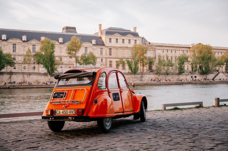 Guided Tour of Paris in Citroën 2CV - Should you book the Citroën 2CV guided Paris tour?