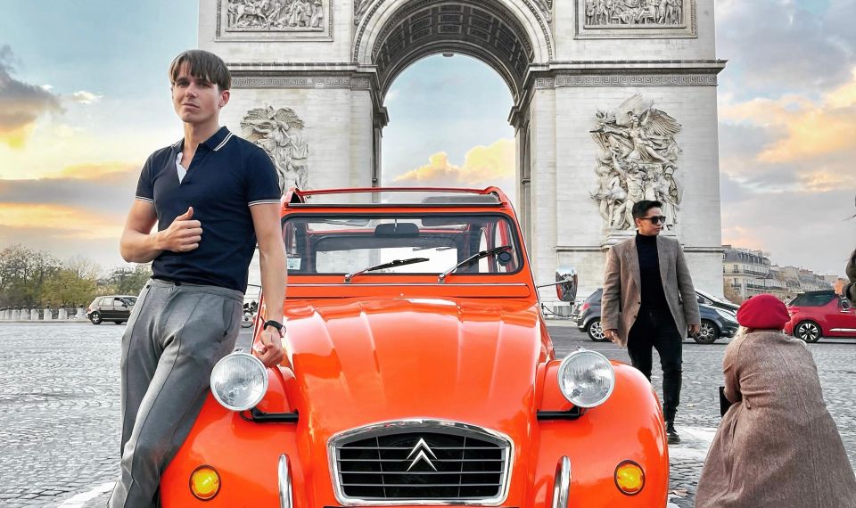 Guided Tour of Paris in Citroën 2CV - Price and value: what $234 buys for a 1-hour Citroën 2CV ride