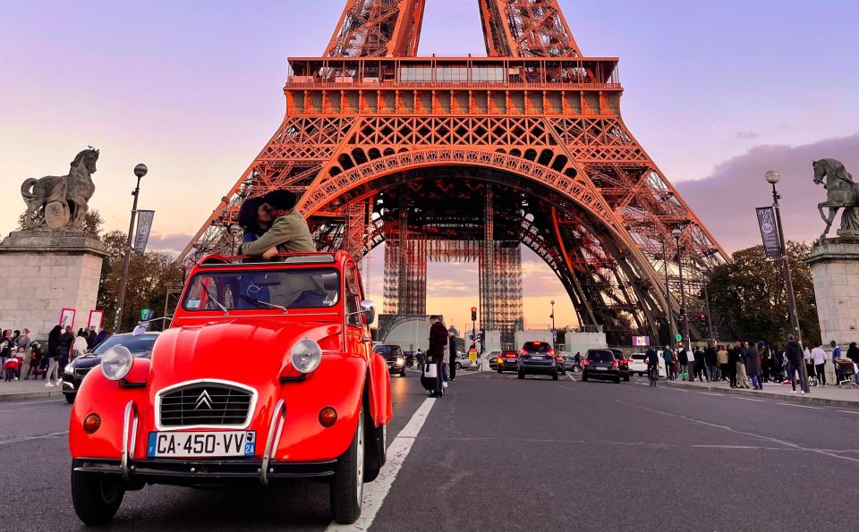 Guided Tour of Paris in Citroën 2CV - The little details that make it feel effortless