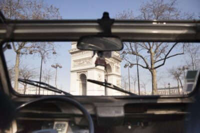 Highlights of Paris: Private 6-Hour Vintage 2CV Tour - Notre-Dame to Île de la Cité: The First Big Views of the Day
