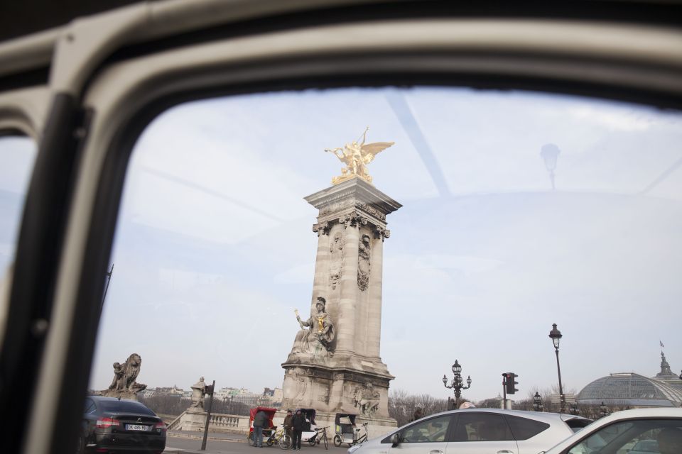 Highlights of Paris: Private 6-Hour Vintage 2CV Tour - Dropped at the Top of Montmartre: Sacré-Cœur and Artist Square Time