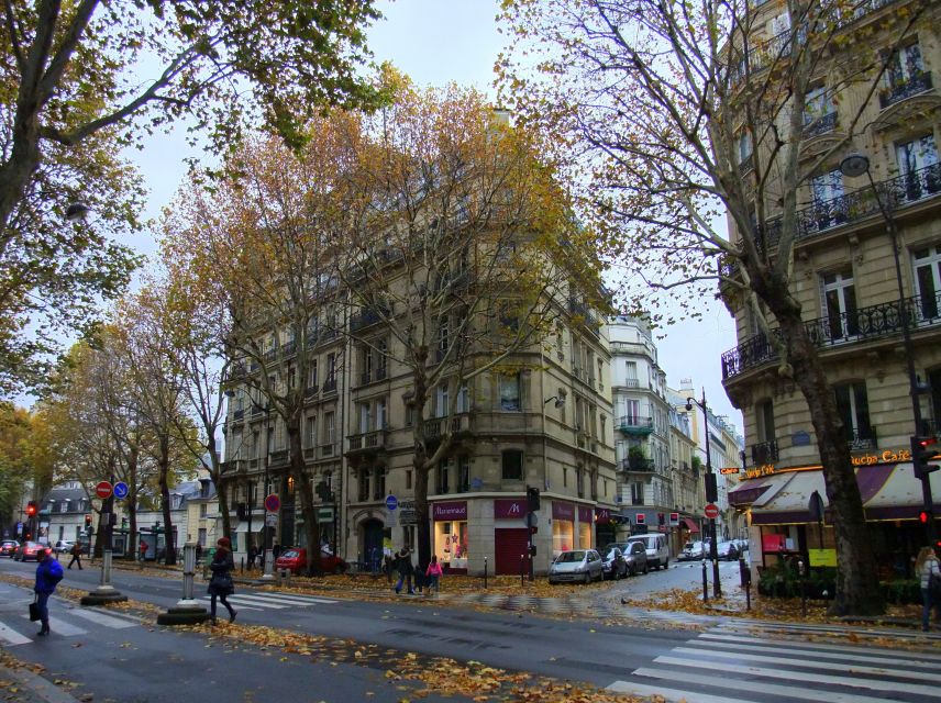 Lifestyle Tour of Saint-Germain-des-Prés - Why Saint-Germain-des-Prés feels like Paris, not a theme park