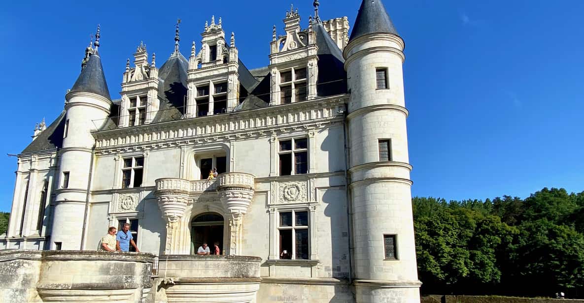 Loire Valley Royal Castles Small Group Day Trip from Paris - Getting back to Paris: what the last stretch feels like