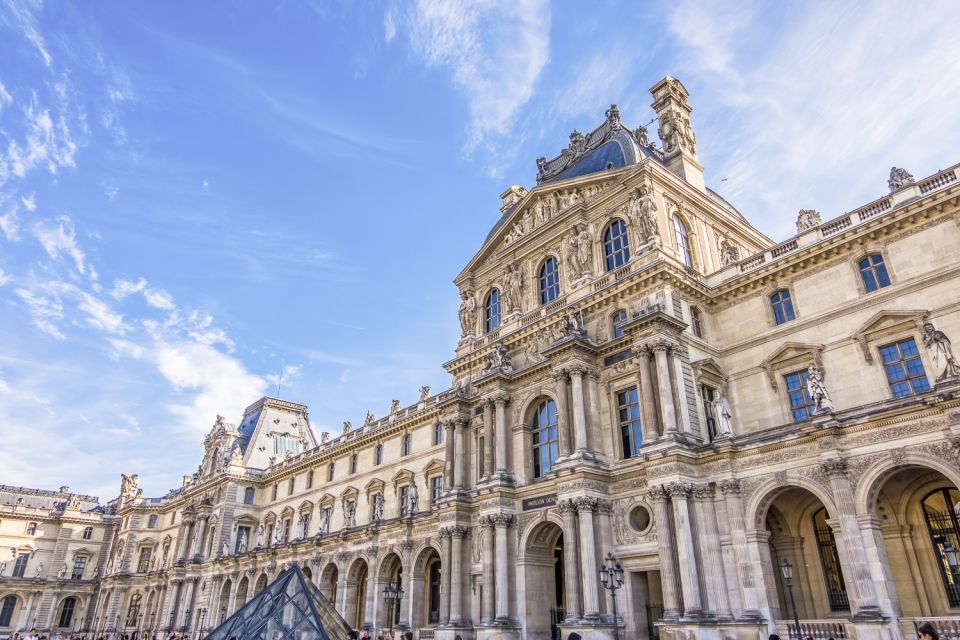 Louvre Museum Child-Friendly Private Tour for Families - How the Guide Keeps Kids Engaged Without Losing Adults