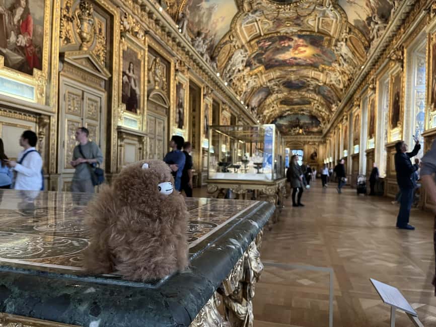Louvre Museum Entry Ticket and Private Guided Tour - The story-led stops: Leonardo’s details and the meaning of Lisa Giocondo