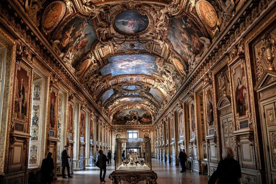 Magnificent tour of the Louvre + Mona Lisa pass - Your free time plan: three wings, endless choices