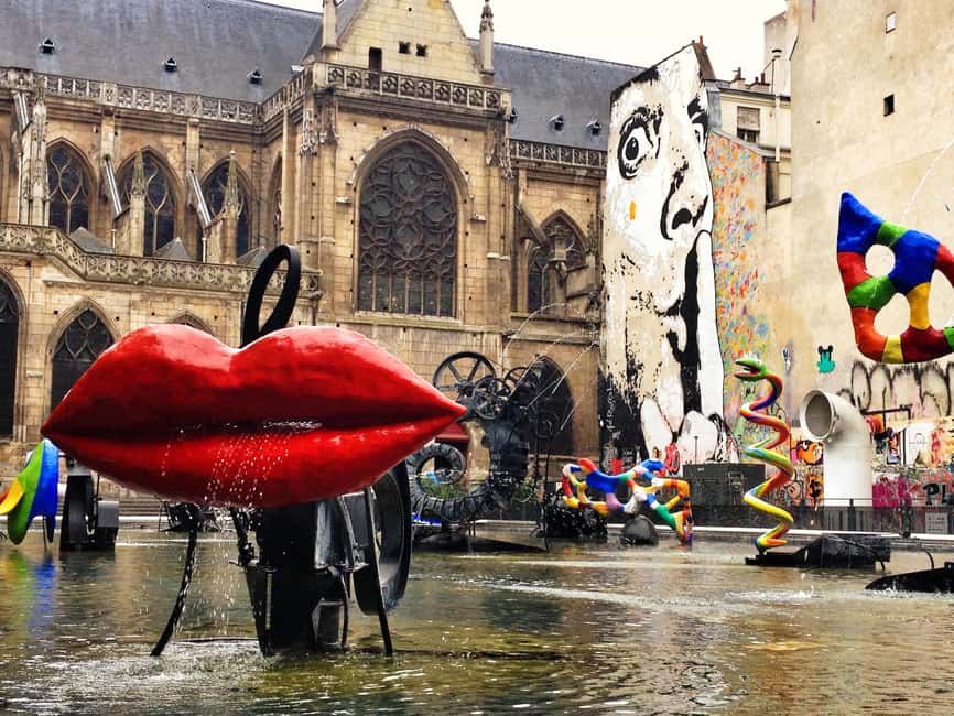 Marais: Discover the Medieval Heart of Paris - Rue des Tournelles and the medieval core: how the streets tell the story