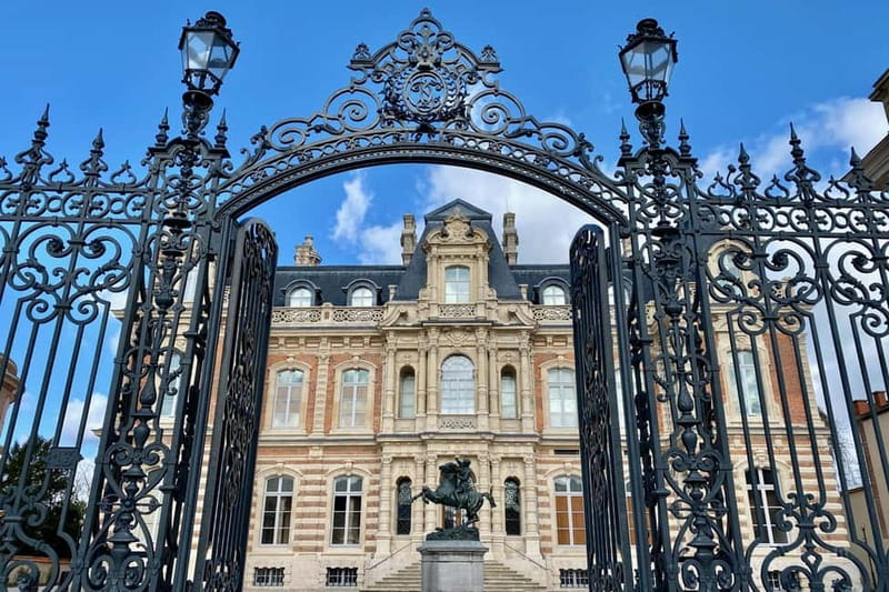 Moet et Chandon Veuve Clicquot Pommery Private Champagn Trip - Hautvillers and Saint-Pierre d’Hautvillers: short stop, strong context