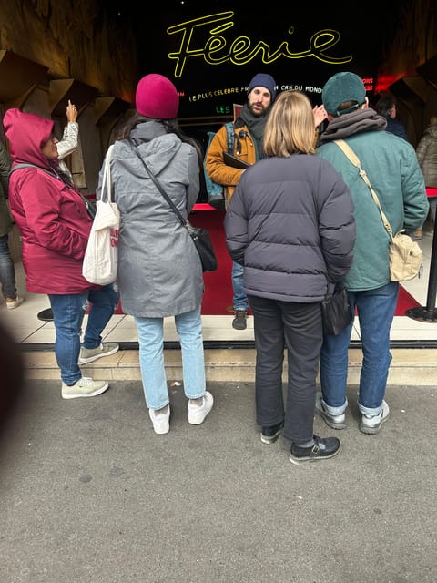 Montmartre Walking Tour: A Journey Through Art and History - Pace, weather, and comfort tips that keep the tour enjoyable