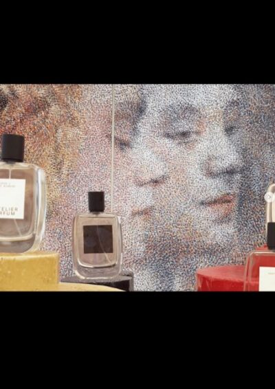 Montmartre Walking tour & French Perfumery Experience - Getting there: the Anvers meeting point and the Metro day-pass reality