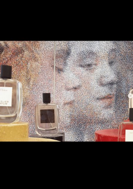 Montmartre Walking tour & French Perfumery Experience - Getting there: the Anvers meeting point and the Metro day-pass reality