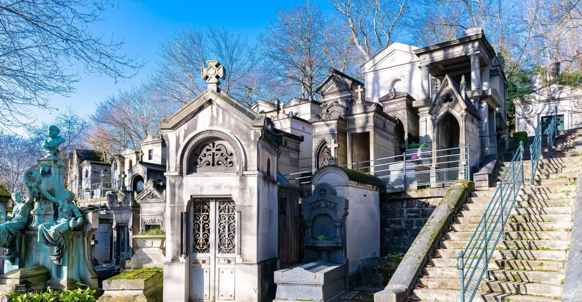 Mysteries of Père Lachaise - Why Père Lachaise Mysteries Works as a 90-Minute Story Walk