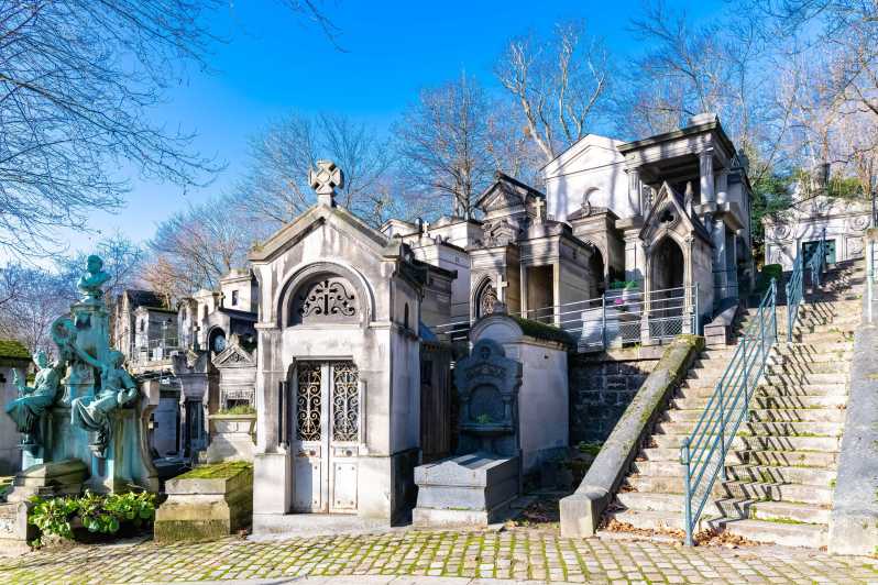 Mysteries of Père Lachaise - Meeting at the Main Entrance: How to Start Smoothly