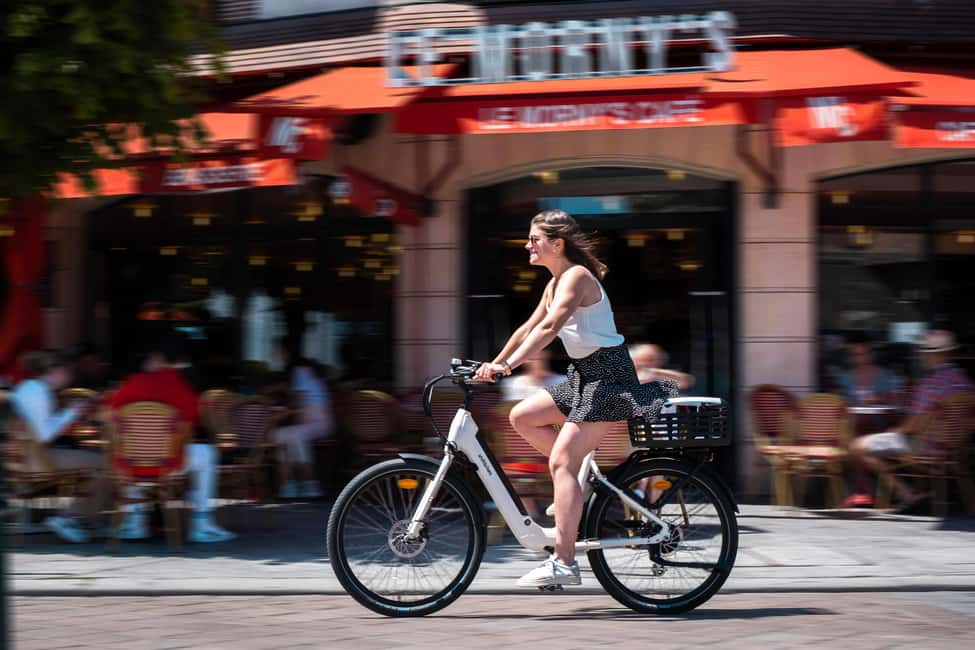 Onebike: Electric Bike Rental in the in the heart the Paris - Key things that make this electric bike day work