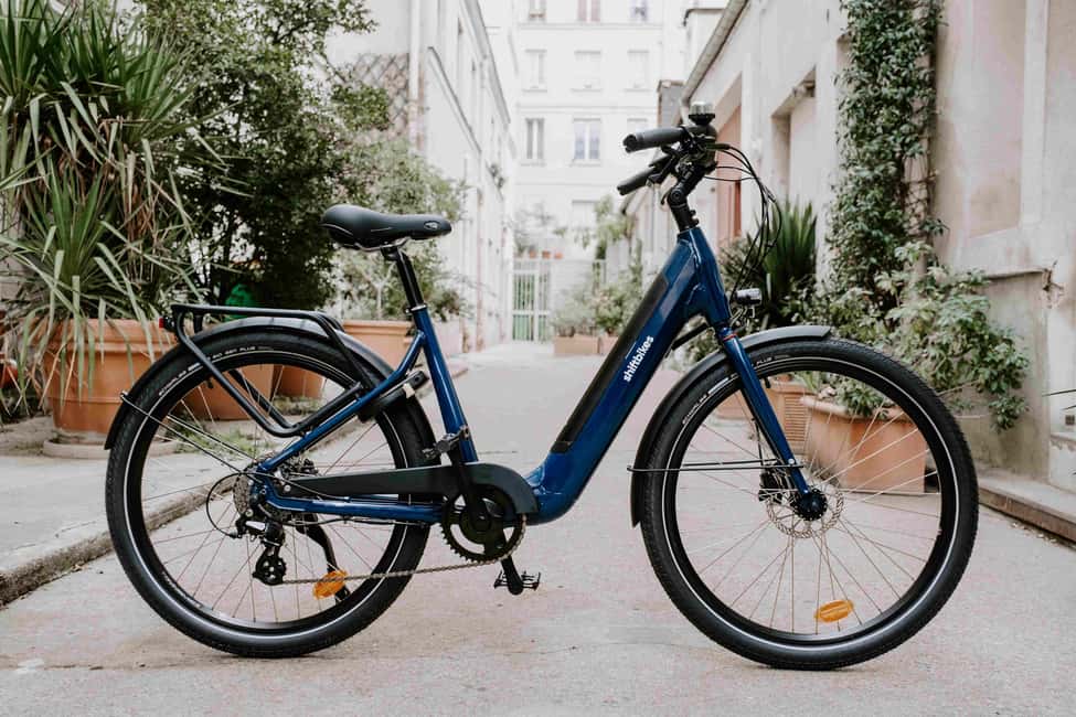 Onebike: Electric Bike Rental in the in the heart the Paris - How your Paris day actually unfolds: pick a plan, then ditch it if you want