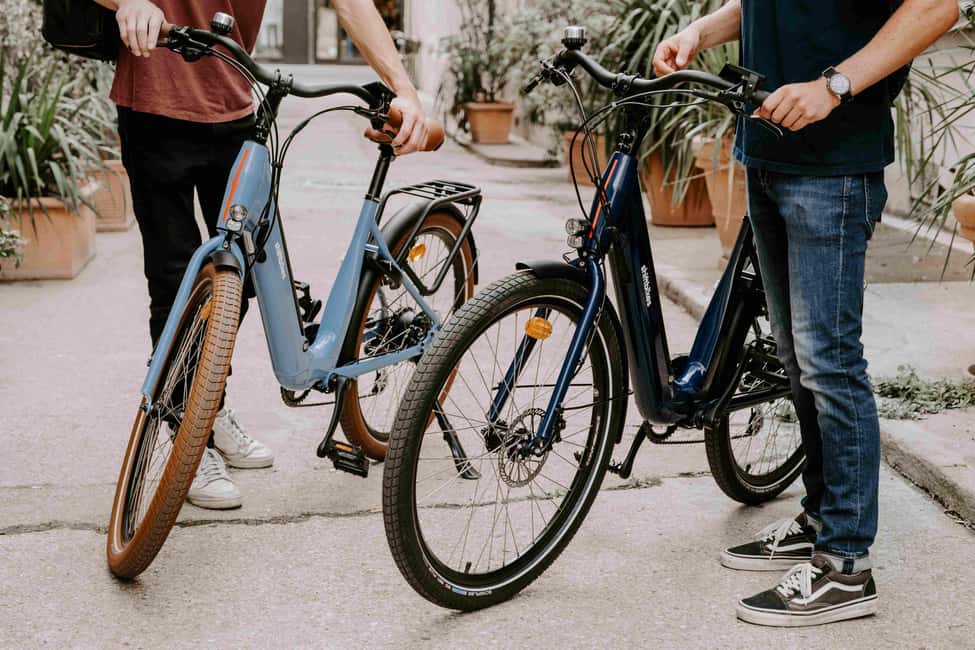 Onebike: Electric Bike Rental in the in the heart the Paris - Where you start matters: The Blue Store at 37 avenue Parmentier