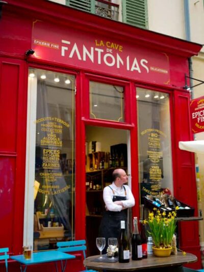 Oyster and white wine tasting in the heart of Montmartre - Saint Vaast n°2 oysters: how the sea flavor gets its reputation