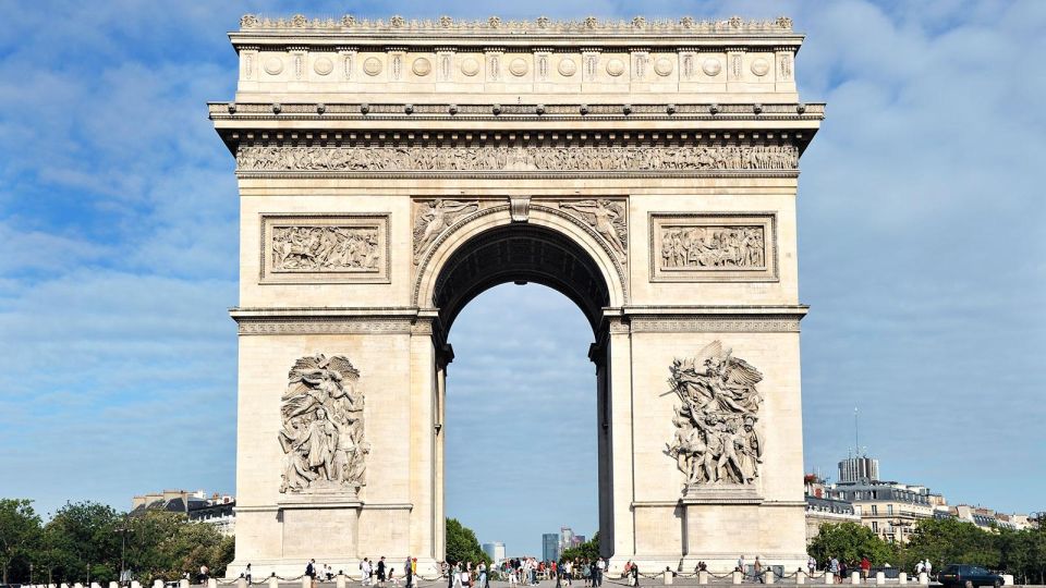 Paris Audioguide - TravelMate app for your smartphone - Paris at your pace: autonomy with TravelMate