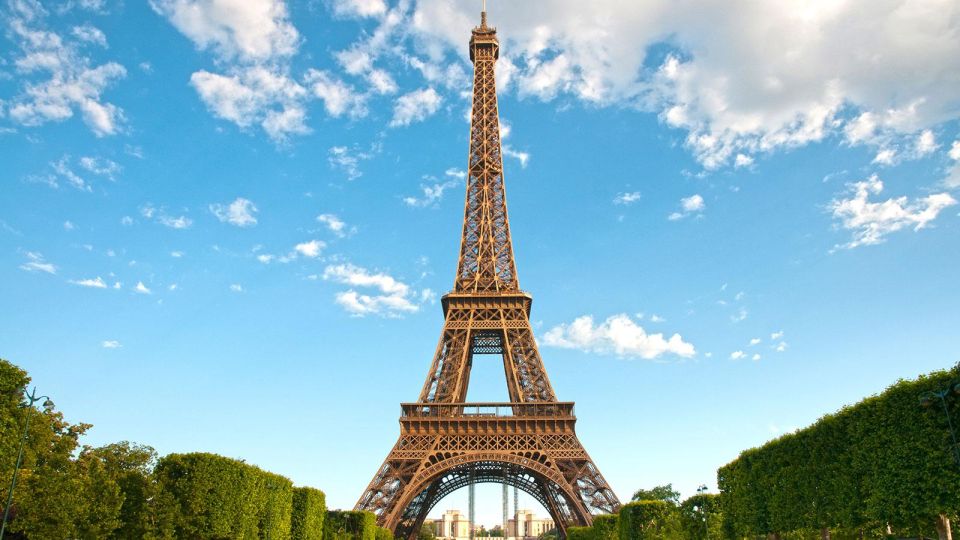 Paris Audioguide - TravelMate app for your smartphone - Getting started: activation without hunting for a meeting point