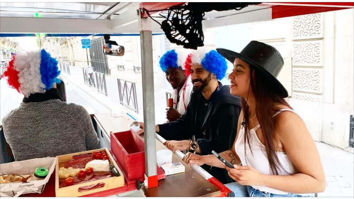 Paris: Beer Bike Bar With Drinks Included - Pedal power, comfort, and the reality of “one hour”
