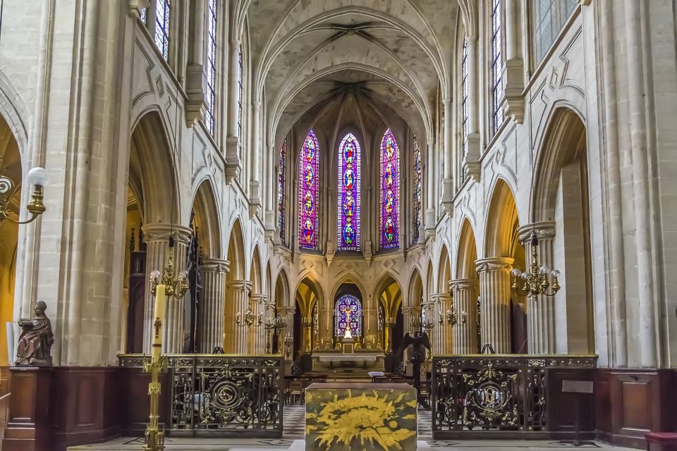 Paris: Best Churches in the City Private Walking Tour - Saint-Germain-l’Auxerrois: A Gothic Church Packed With Specific Details
